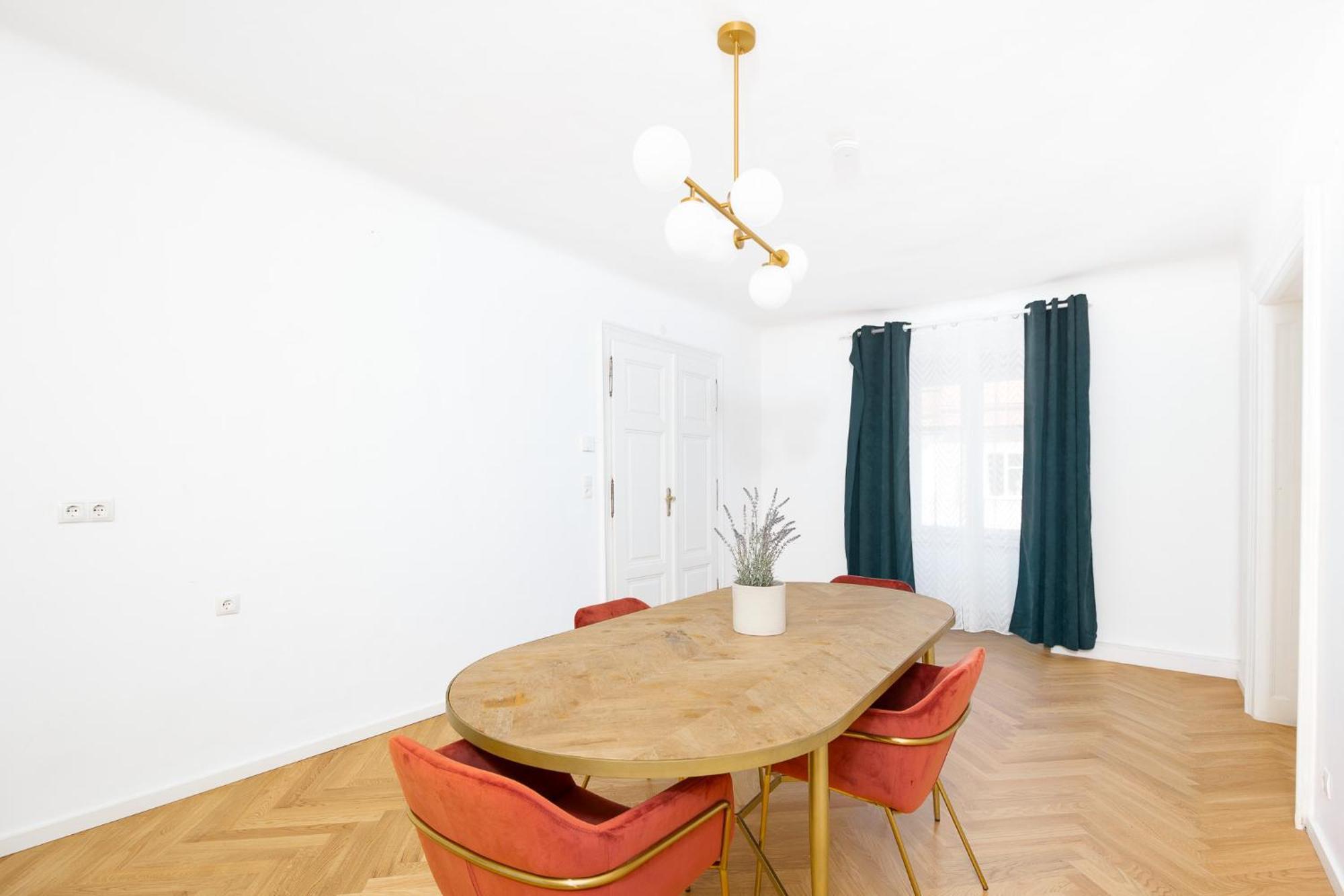 Apartment Ballgasse Виена Екстериор снимка