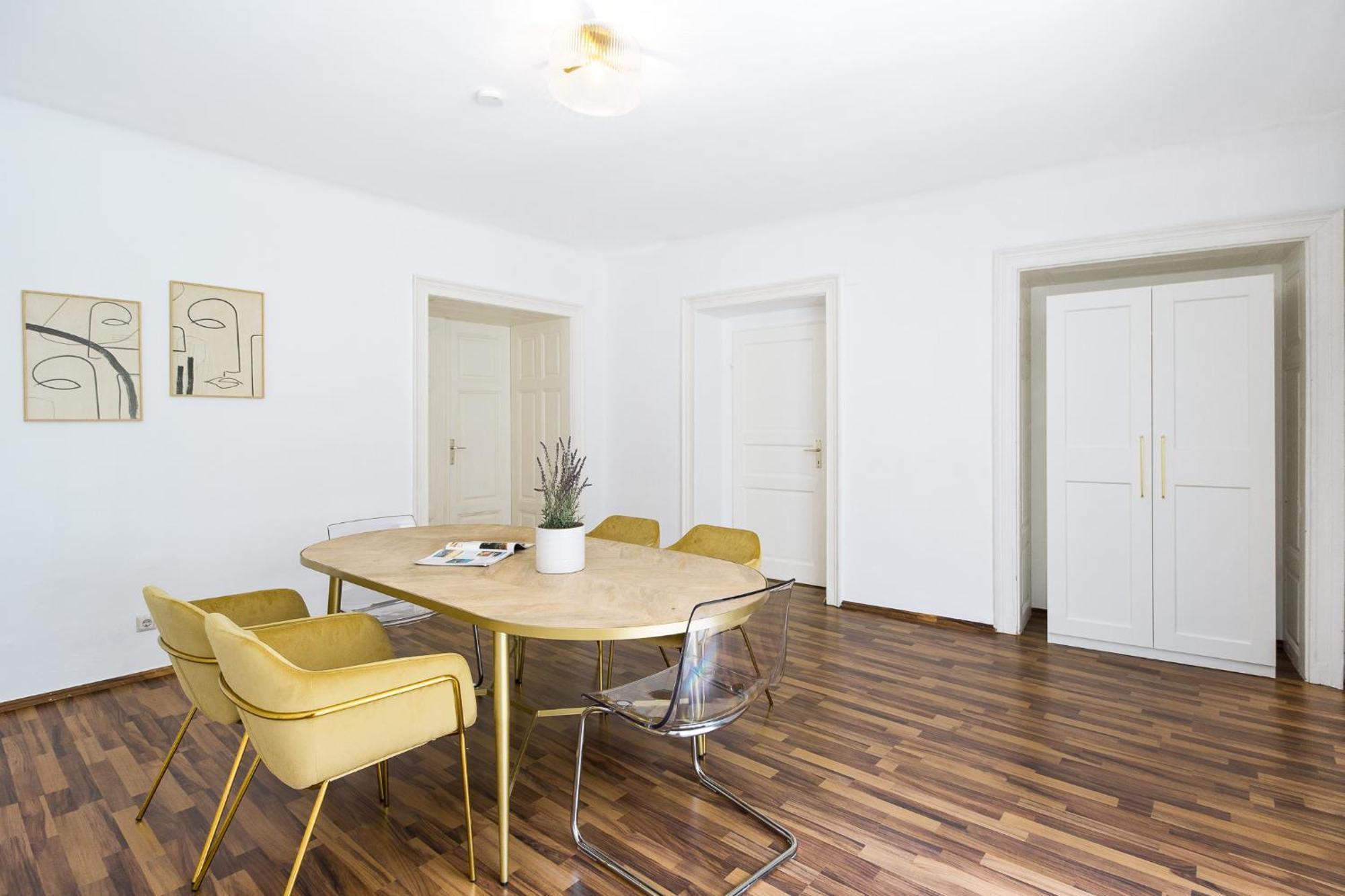 Apartment Ballgasse Виена Екстериор снимка